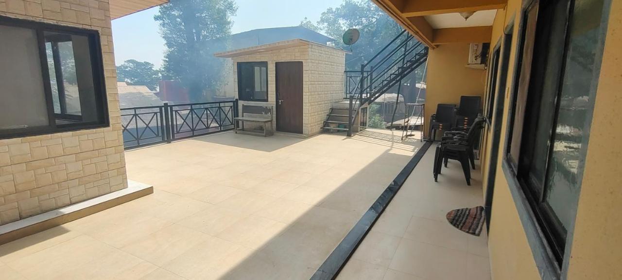 Hotel President House Матеран Екстериор снимка